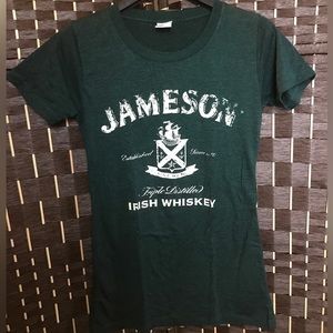 Jameson Ladies T-Shirt.Never worn.SzM. Super soft.Dark green -almost looks black